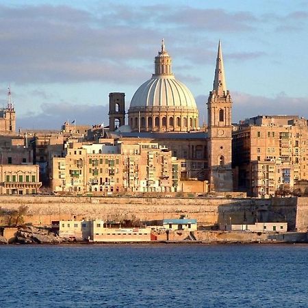 Super Luxury Apartment In Tigne Point, Amazing Sea Views Sliema Buitenkant foto