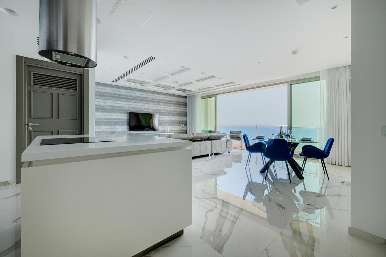 Super Luxury Apartment In Tigne Point, Amazing Sea Views Sliema Buitenkant foto