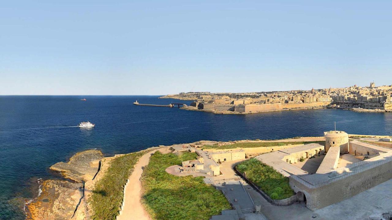 Super Luxury Apartment In Tigne Point, Amazing Sea Views Sliema Buitenkant foto