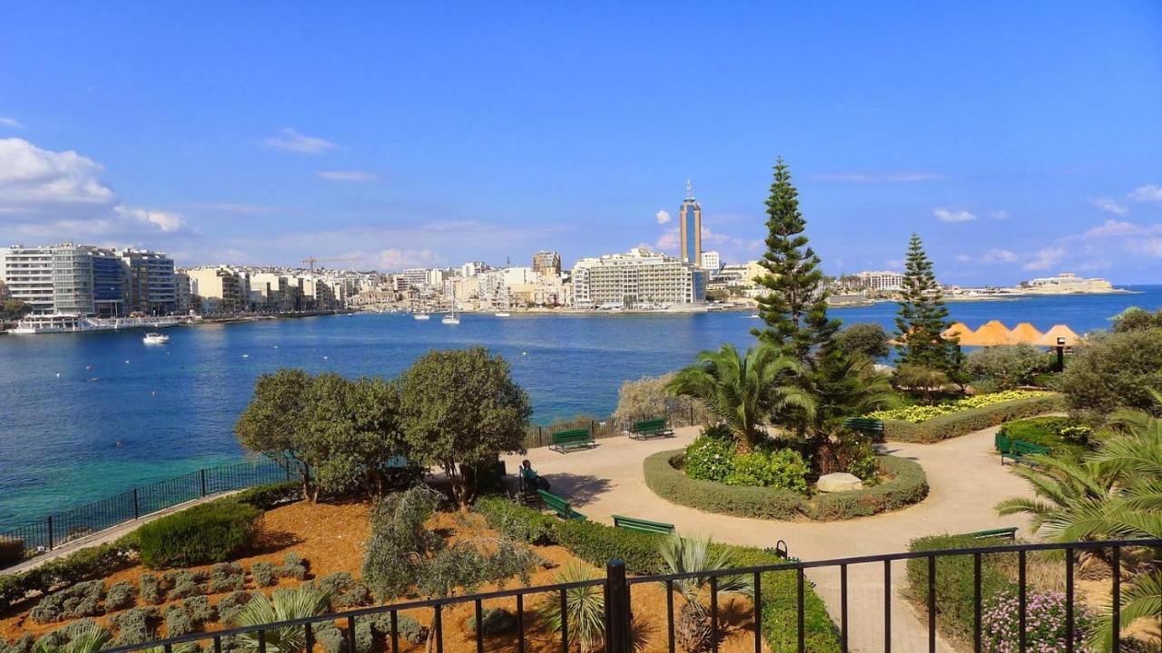 Super Luxury Apartment In Tigne Point, Amazing Sea Views Sliema Buitenkant foto