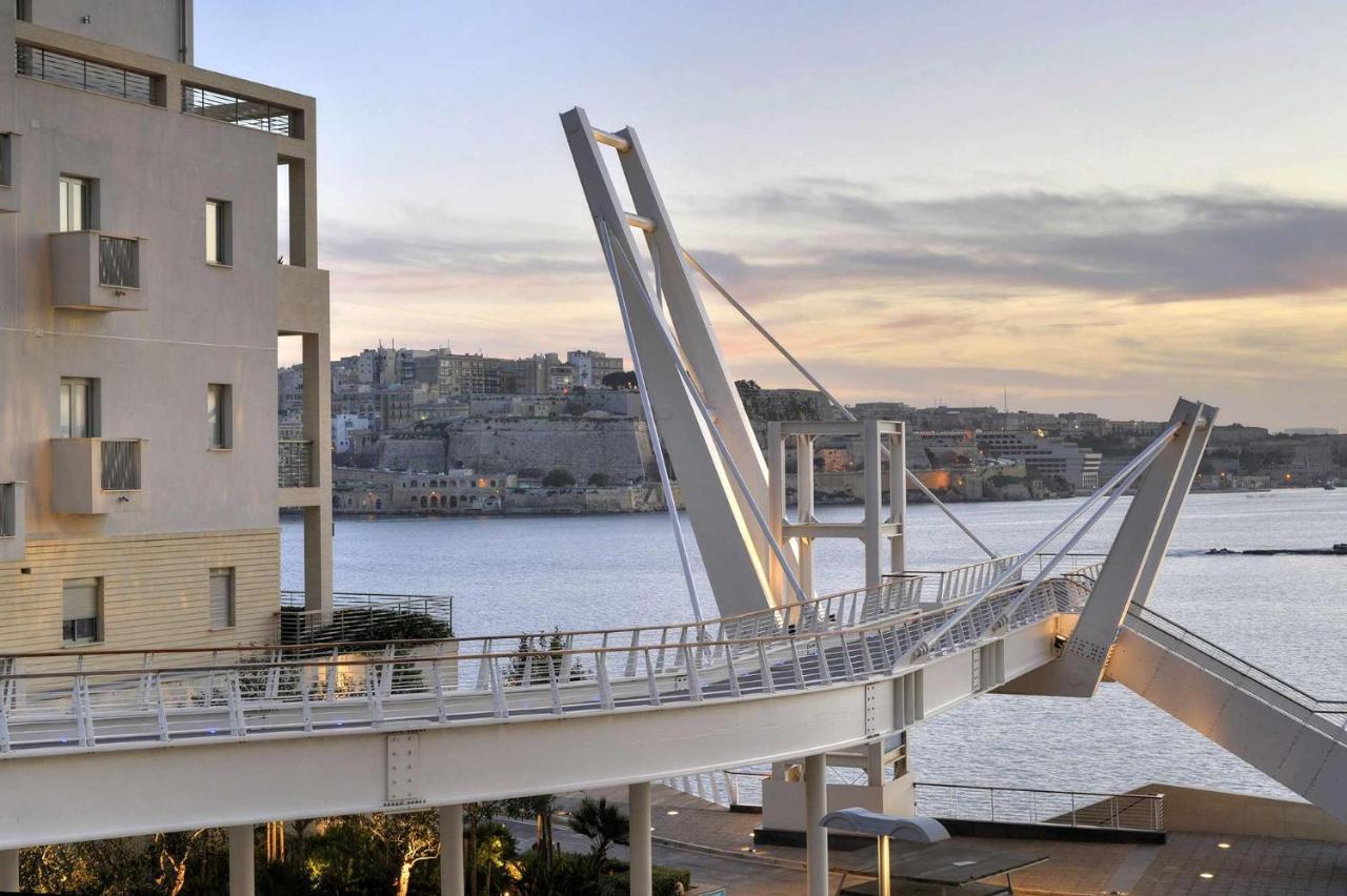 Super Luxury Apartment In Tigne Point, Amazing Sea Views Sliema Buitenkant foto